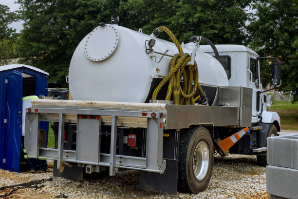 Portable Toilet Options We Offer in Grayslake, IL